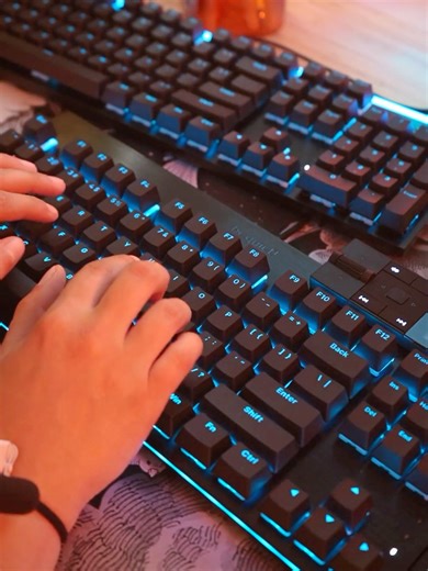 Hannah Bryan on Instagram: "these are the quietest keyboards I have EVER used. @bequiet_official has changed the keyboard game w the Dark Mount and the Light Mount! 🧡 #ad available as linear & tactile per keyboard, SILENT, customizable with per-key ARGB lighting, German engineering, truly a premium keyboard experience ~ check out the one I'm usin in the sound test (Dark Mount w tactile) at the link in my bio!"