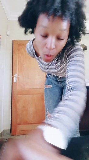 Don't know how to twerk but I tried🤣#tiktoksa