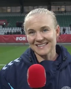 35K views · 440 reactions | Lykkelig kaptajn Harder 朗 Pernille Harder jubler over 4-2-sejren mod Belgien i hendes jubilæumskamp nr. 150 for Danmark  Især den fremragende 1. halvleg begejstrer vores anfører  | Kvindelandsholdet | Facebook