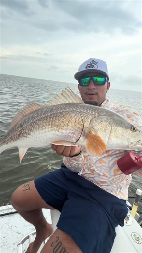 Topwater Redfish Fishing on Custom Rods: Laguna Madre Strike Action