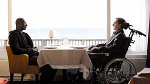 Intouchables: 1ère photo du remake avec Bryan Cranston de Breaking Bad - RTBF Actus