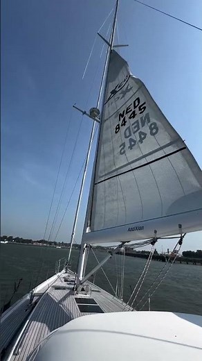 Continuous pro - #furlingboom #mainsail #xyachts #shorts