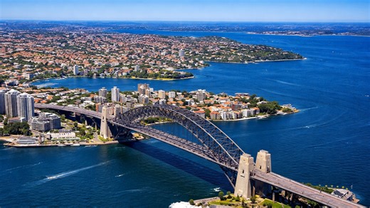 What makes Sydney Harbour Bridge so iconic