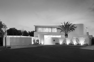 4.4K views · 35 reactions | Obvious: Unlike anything you've seen before. | WHITEFOX | Facebook