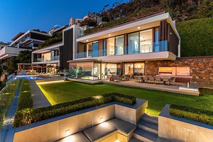 6 Bedroom House to rent in Clifton - Cape Town - Property24