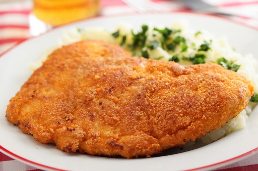 シュニッツェルとは？起源やミラノ風カツレツとの違い・レシピをご紹介 | デリッシュキッチン