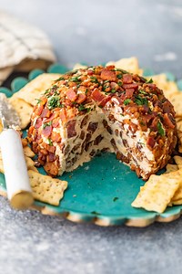 Bacon Ranch Cheese Ball Recipe - The Cookie Rookie®