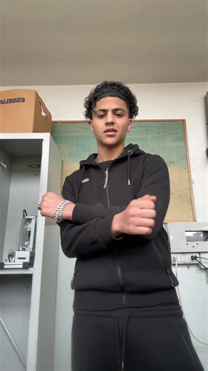 Video di kiko_44 (@kikoo_44) con suono originale - alkhazarr