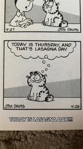 Everyone must eat lasagna or at least pasta today #garfield