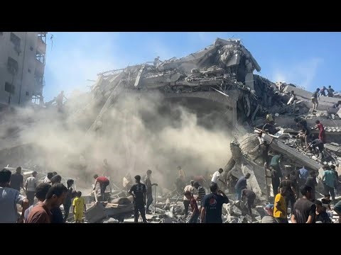 Smoke, destruction after Israeli strike on high-rise in Gaza City | AFP