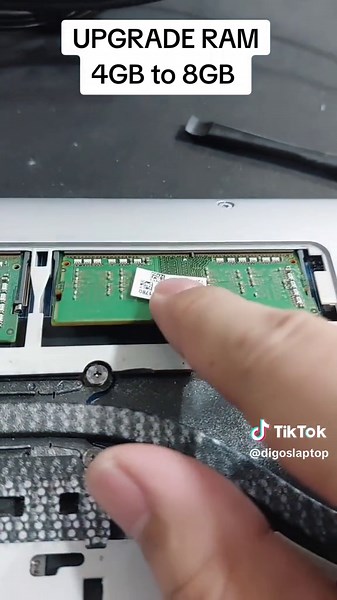 DIY: How to upgrade RAM from 4GB to 8GB RAM 🛠 #digoslaptop