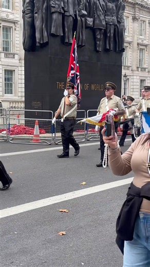 Whitehall London #londonlife #unity #londonstreet | This is london life