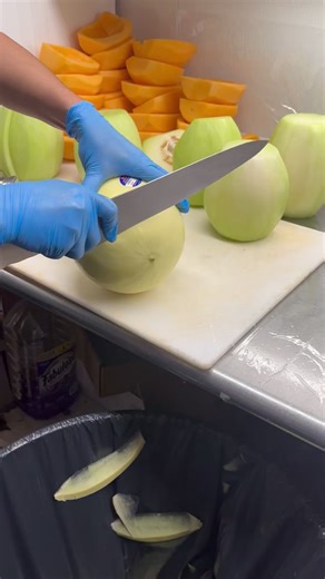 Quick and Relaxing ASMR Fruit Eating Video