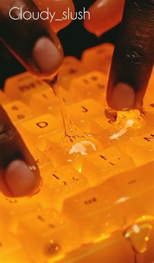 Honey Keyboard ASMR #Shorts #ASMR #HoneyKeyboard #Cloudy_slush