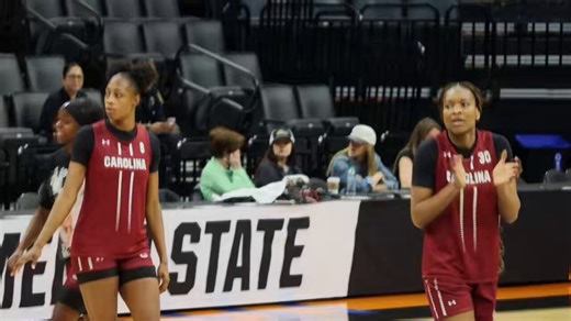 Ask Madina what type of hair she’s using. What type of style is that?? I love it