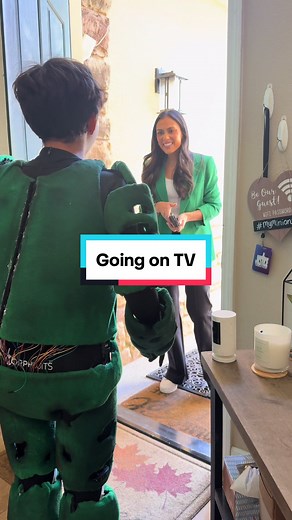 Jim Henson FNAF Cosplay Interview on Good Day Sacramento