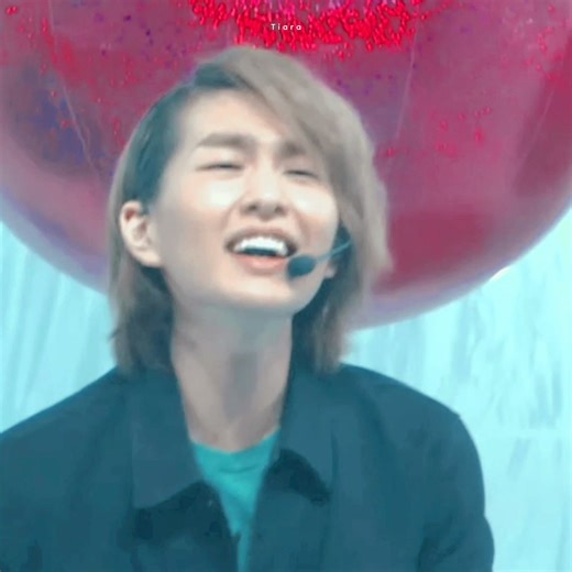 Hello 🧁 - Shinee | Ｔｉａｒａ