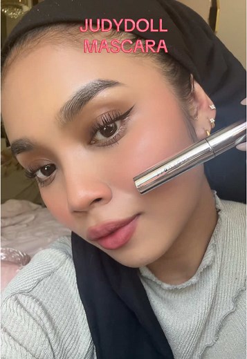 Best Iron Wand Mascara You Need to Try