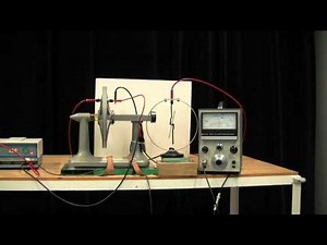 Adjustable Capacitor with Dielectric (E5) [5C20.10]