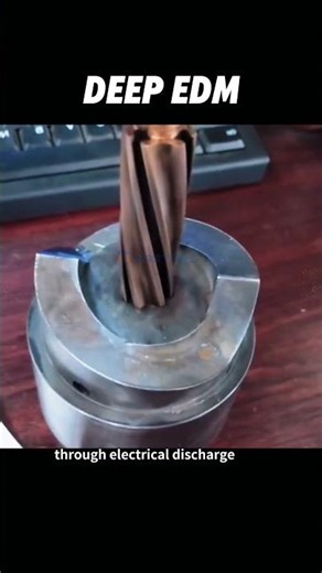 Need precision turning for large cylindrical components? ⚙️