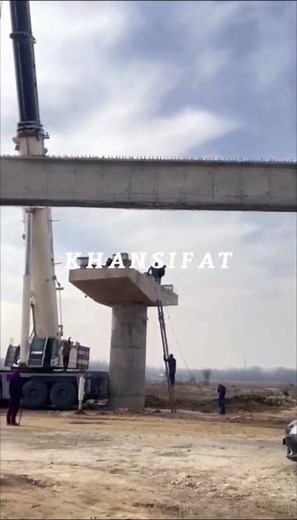 Girder launching process / Prestressed beams of bridge construction #machinery #viral #shorts #tools