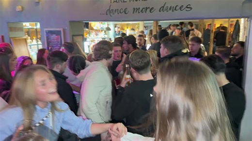 Weekend DJ Parties at The Bull Grays