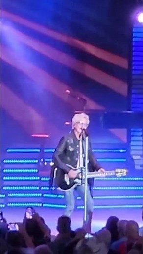 Time For Me To Fly - REO Speedwagon #live #concert #classicrock #timeformetofly #reospeedwagon