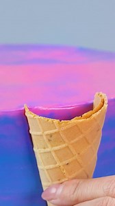 Decorating cakes with stunning galaxy designs