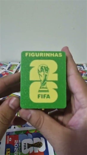 Porta figurinhas e mini taça da copa do mundo de 2026