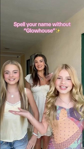 GLOWHOUSE TRANSITION ‪@GlowHouseYT‬ 😱💖 #transition #glowhouse #shorts