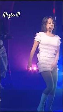 Alizée and her Live (Part 33d) - Alizée (2018) - J'en ai marre! En Concert (Live HD) (2004)