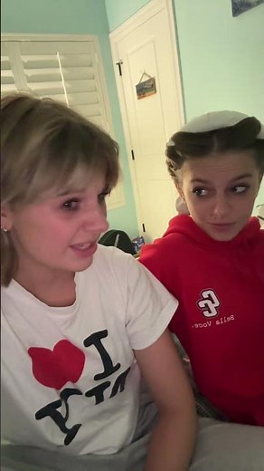 Sooo I can see that me and lizzy are very different 😅 #youareworthit #funny #comedy #siblings