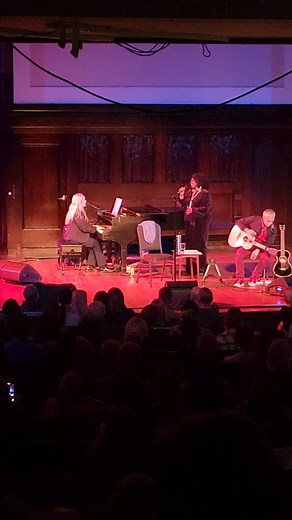 Natalie Merchant🩷 | Tracy Michele Tofanelli