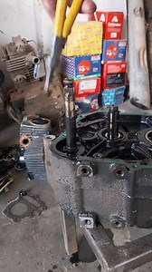 Kickshaft spring Herobike..... . . #HeroBikes #bikerepair #motorcycle #mechanic #automotive #engineparts #enginework #engine #gearbox #kuldeepkumawat | Kuldeep Kumawat