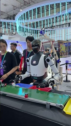 Robot at the Assembly Line. #china #robot #humanoid #chinatech