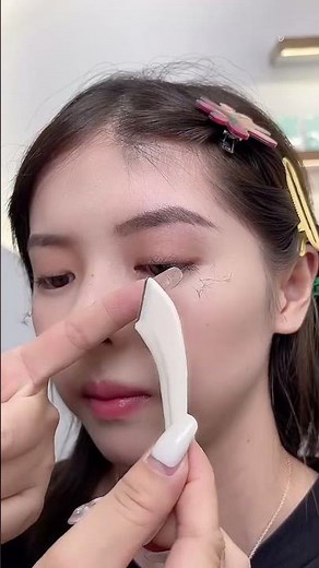 Eyebrow Trimming Made Easy ✨ | Eyebrow Shaping Kit Tutorial for Beginners #shorts #makeuptutorial