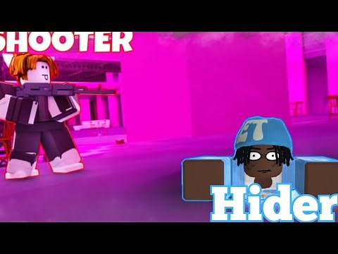 RUN, HIDE or FIGHT?! Roblox Survival Gone CRAZY!