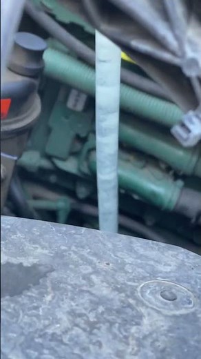 Volvo d13/ Mack mp8- symptom: long cranking time. Diagnosis: injector cup leak