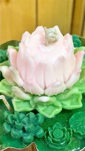 Beautiful Lotus Flower Candle 🪷 | DIY Floating Candle | Candle Making Tutorial #shortsvideo #short