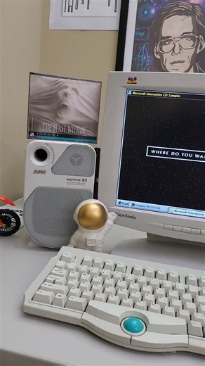 Michael on Instagram: "Where do you want to go today? (Windows 95) 💿 . . . #asmr #90s #startup #nostalgia"