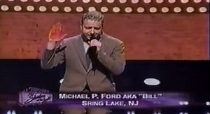 That Time An Amateur Bill Clinton Impersonator Performed "It Wasn't Me" At The Apollo