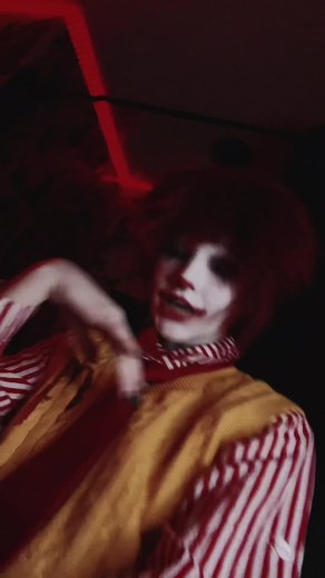 Cosplay Makeup Transformation: Ronald McDonald to Chucky