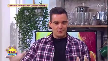 Wir freuen uns über einen ganz besonderen Gast heute: Stefano Zarrella! Auf Social Media begeistert er seine Follower mit einfachen Koch-Tutorials - und auch im Studio zeigt er uns heute seine uuunglaublich leckeren Rezepte. 🙃 👉 #FFS seht ihr von Montag bis Freitag - ab 05:30 Uhr in SAT.1! #AusderSendung #watch | SAT.1 Frühstücksfernsehen