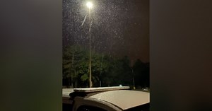 WATCH: Snow flurries in Florida panhandle