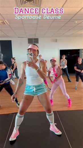 Hats off to those people who actually put effort as asked Ayhan Gunaydin Stella Lopes Tervino Lisette Schelkens and deserve a feature . Some did not get the memo again , oh well …. | Mitchelle Van De Voorde