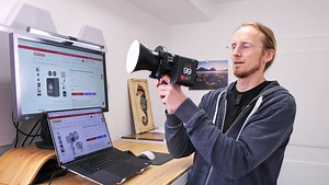 Portable Studio Light: We Review the Colbor CL60R