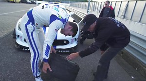 4.6K views · 16 shares | Il video completo del tentativo di record della Viper al ring. #Dodge #Viper #ACR Kumho Tire USA 금호타이어 - KUMHO TIRE Kumho Tyre Italia Nürburgring Nürburgring Bridge To Gantry | Gripdetective | Facebook