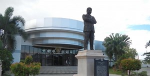 DOLE Reminds Employers to Observe Holiday Pay Rules for Aug. 21 (Ninoy Aquino Day) | PhilNews