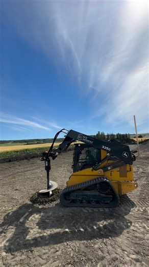 Start to finish of the 54x92x18 post frame shop we built for @brumbyvalleyranch last summer! #CinchCarpentry #QualityOverQuantity #PostFrame #WorkShop #Farm #Ranch #Building #Construction #Equipment #Alberta | Cinch Carpentry