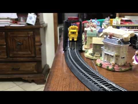 HO scale Train